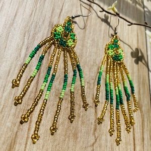Native Cora Artisan Beaded Earring Set